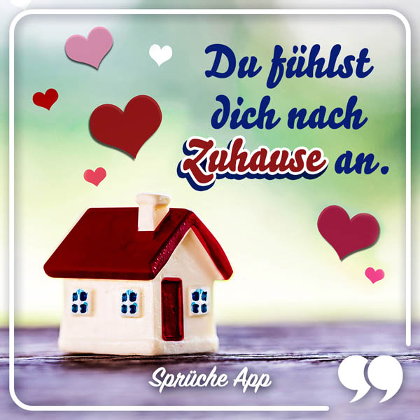 Haus aus Keramik mit Herzen und Liebesspruch „Du fühlst dich nach zuhause an."